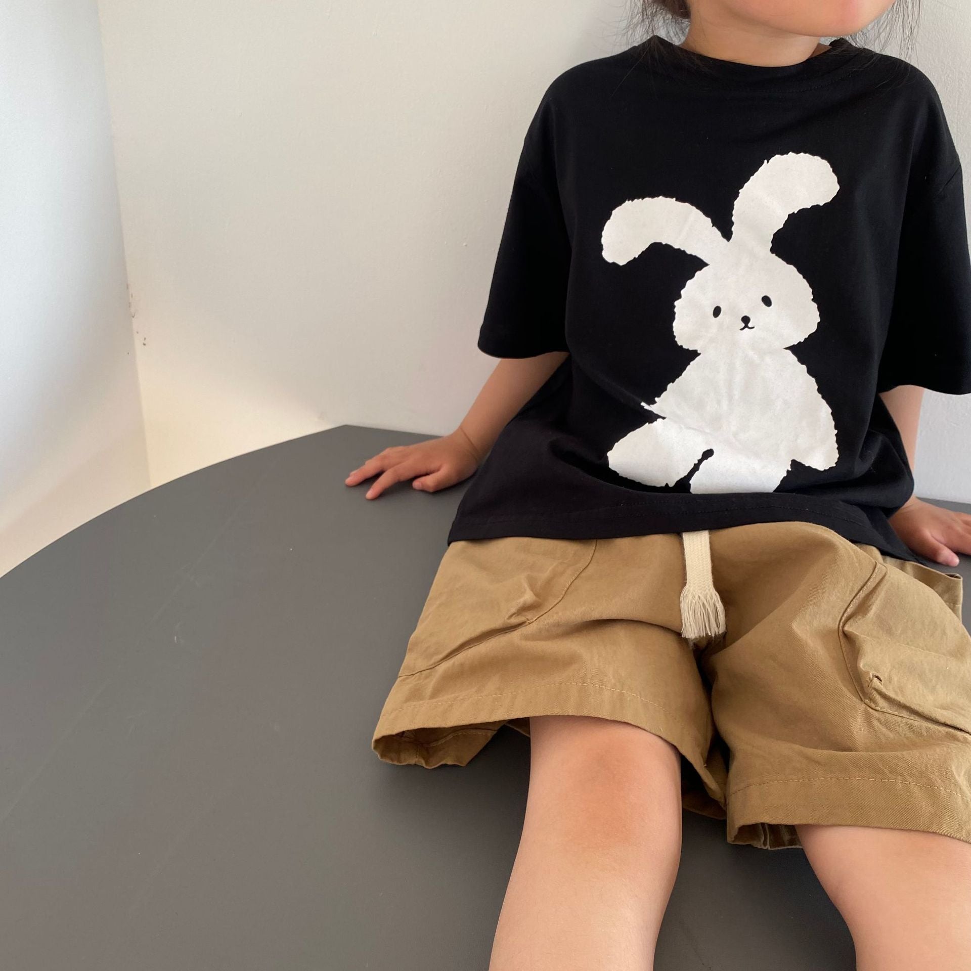 Children's rabbit printed short sleeved T-shirt