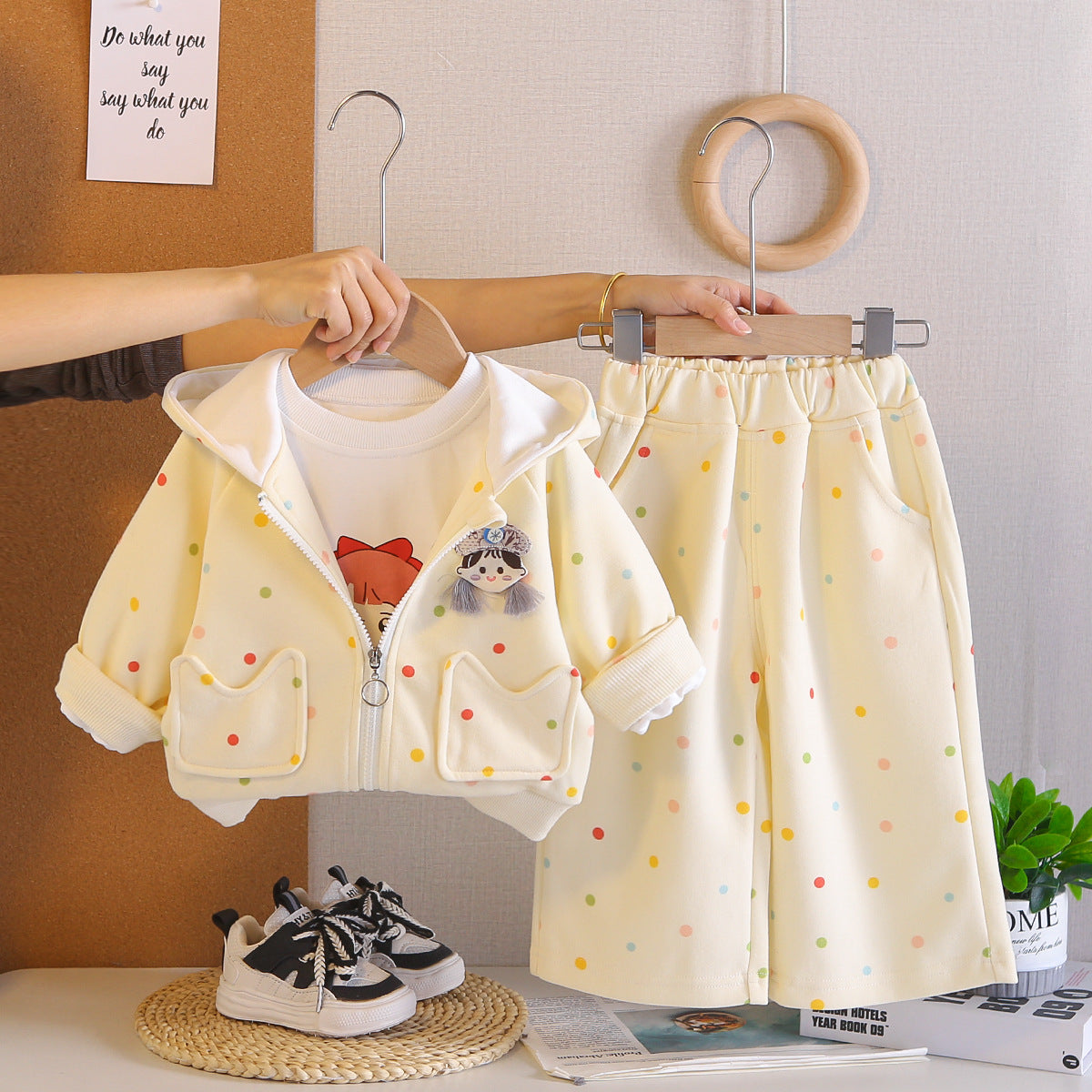 Hooded long sleeved three piece set for baby girls' clothing
